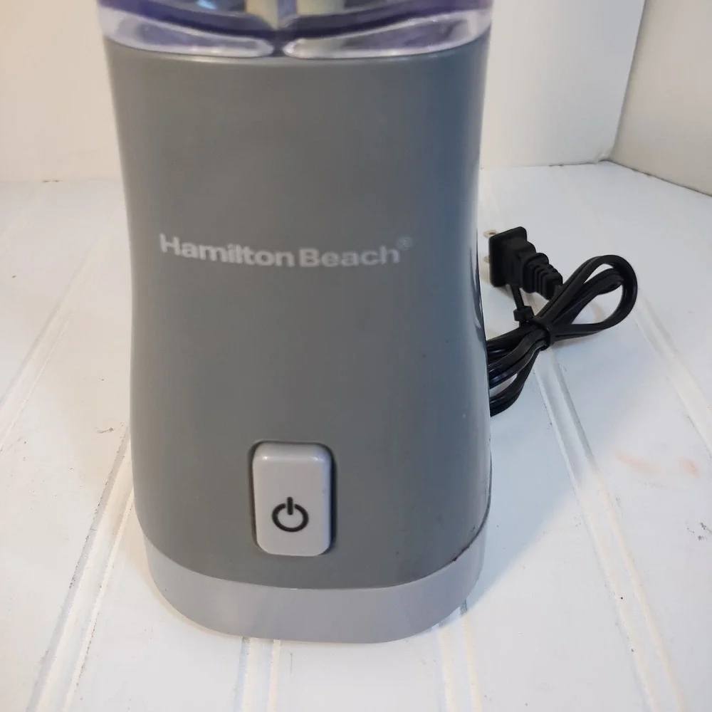 Hamilton Beach Single Serve Blender Grey With Travel Lid Model 51128 14oz Tested
